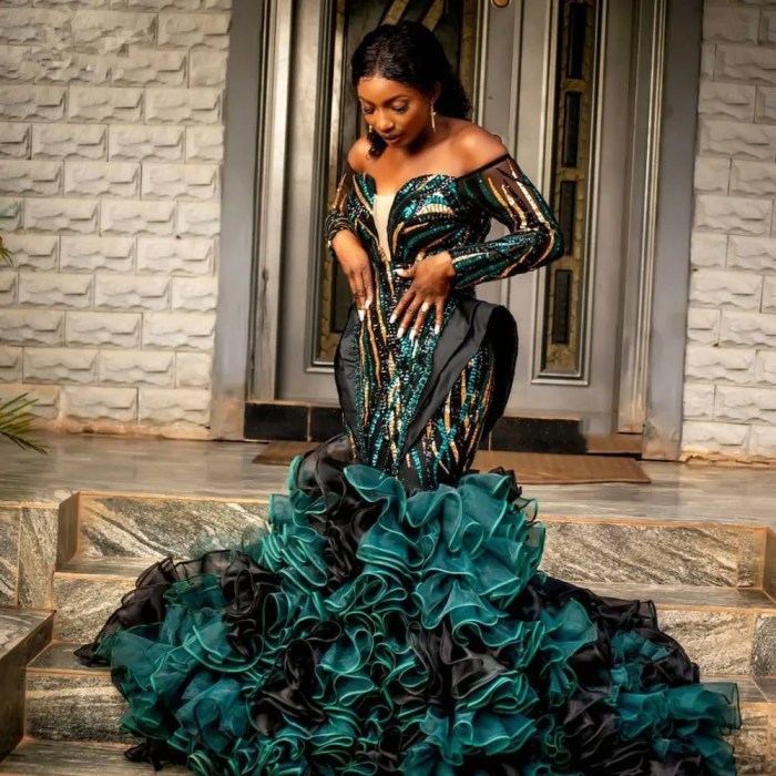 BABYONLINE Elegant Mermaid Evening Dress Women Sweetheart Illusion Golden Appliques Lace Wedding Party Prom Gown Robe de Soiree