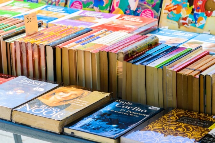3 Must Read Books For Students - Student life